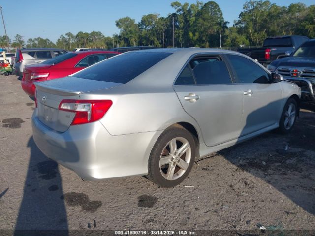 4T1BF1FK9EU449825 Toyota CAMRY SE