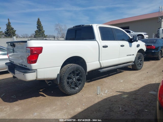 1N6BA1F40JN523851 Nissan Titan Xd Sv Diesel