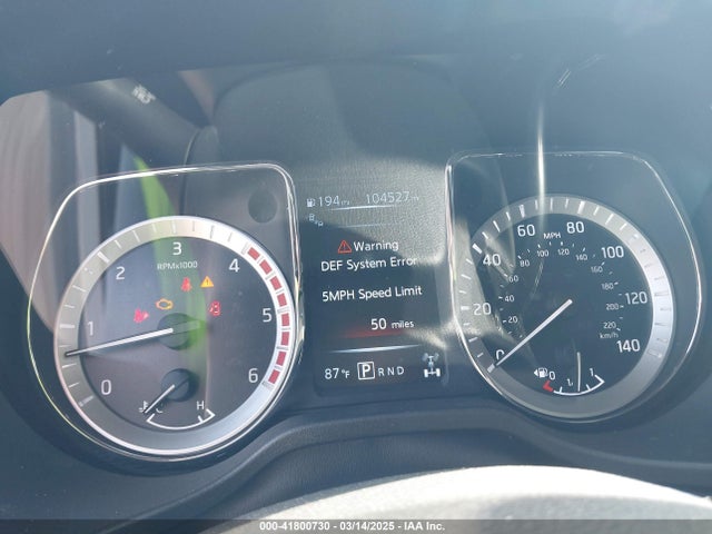 1N6BA1F40JN523851 Nissan Titan Xd Sv Diesel