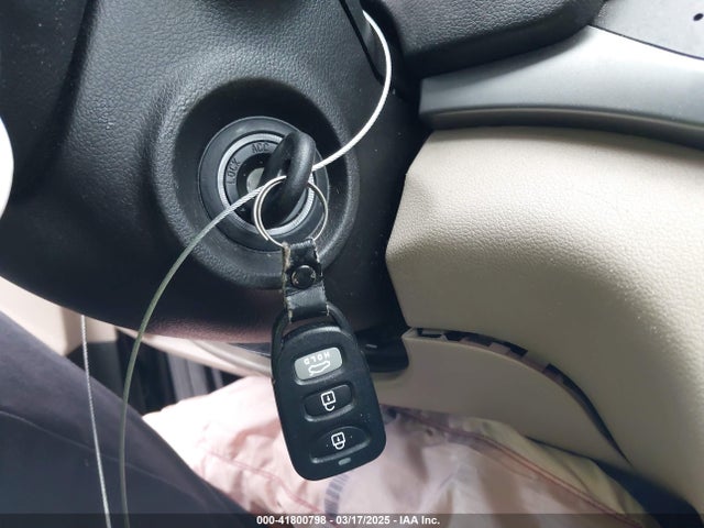 5NPD84LF1JH340859 Hyundai ELANTRA SEL
