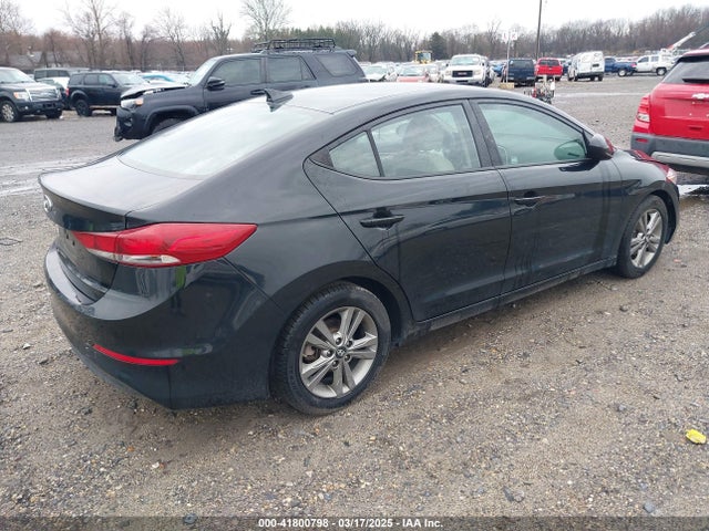 5NPD84LF1JH340859 Hyundai ELANTRA SEL