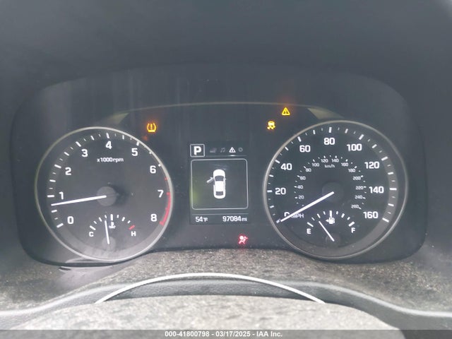5NPD84LF1JH340859 Hyundai ELANTRA SEL