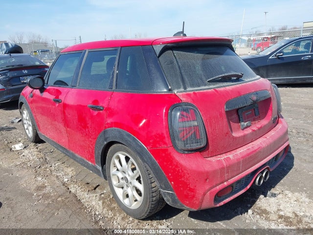 2017 MINI HARDTOP WMWXU3C36H2F49616 Photo 2