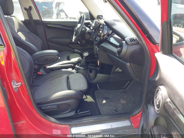 2017 MINI HARDTOP WMWXU3C36H2F49616 Photo 4