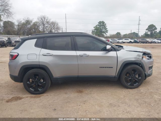 3C4NJCBB1MT597509 Jeep Compass Altitude Fwd