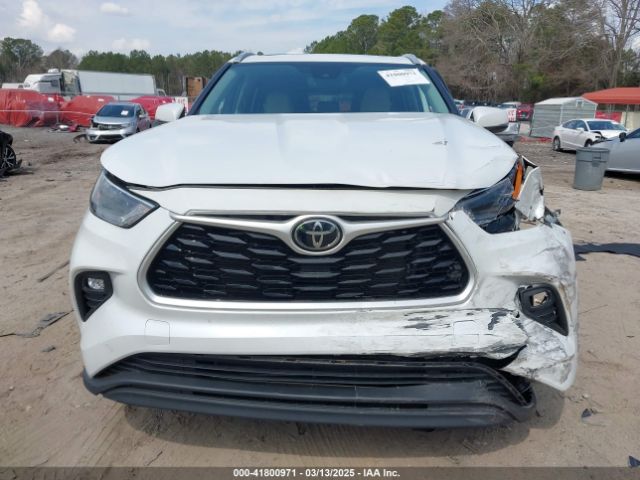 5TDGZRAH8NS101093 Toyota Highlander Xle