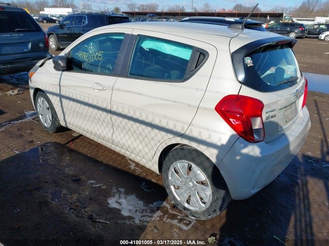 Chevrolet Spark Ls Cvt 2017 KL8CB6SA1HC732530 Image 3
