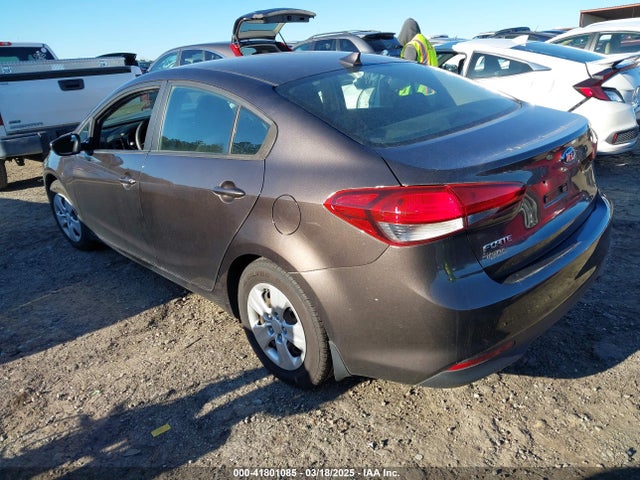 3KPFK4A77JE224270 KIA FORTE LX