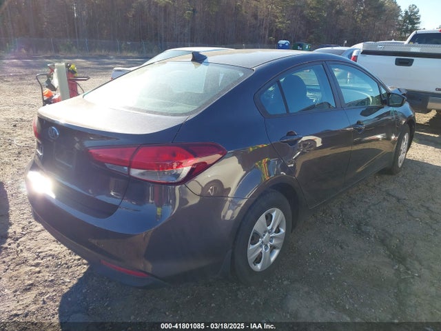 3KPFK4A77JE224270 KIA FORTE LX