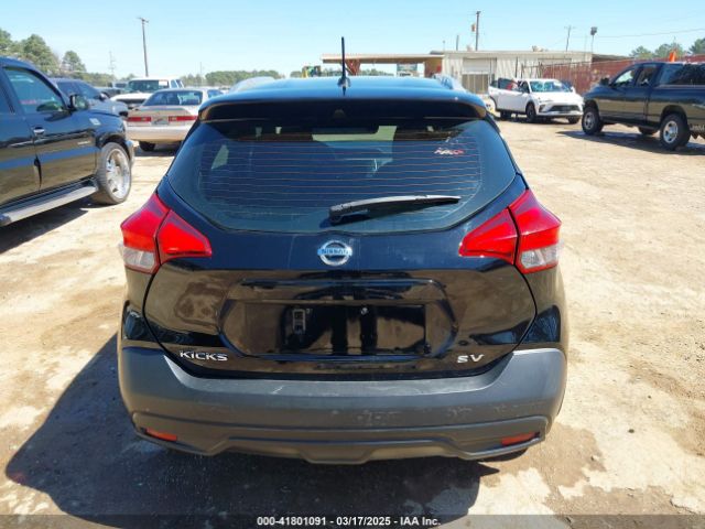 3N1CP5CU6JL518464 Nissan KICKS SV