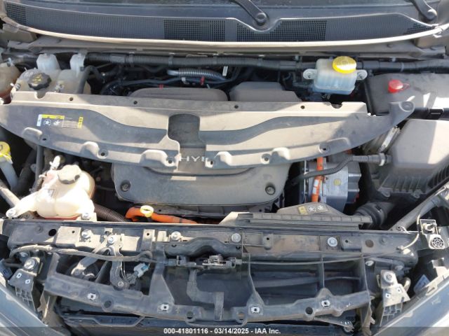 2018 CHRYSLER PACIFICA HYBRID 2C4RC1H7XJR164515 Photo 9