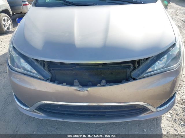 2018 CHRYSLER PACIFICA HYBRID 2C4RC1H7XJR164515 Photo 5