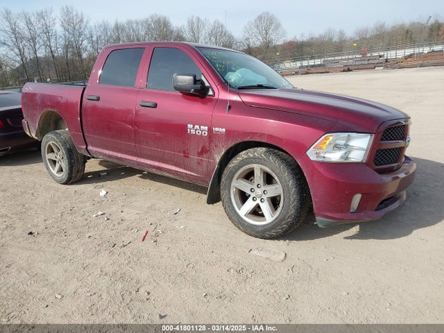 2017 Ram 1500 Express  4x4 5'7 Box მანქანა იყიდება აუქციონზე, vin: 3C6RR7KT9HG523626, აუქციონის ნომერი: 41801128
