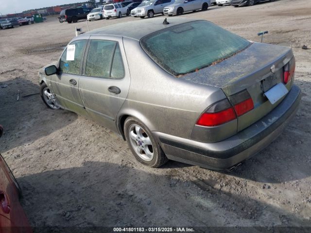 2001 SAAB 9-5 YS3EF48Z613013360 Photo 2
