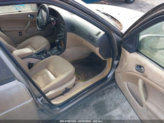 2001 SAAB 9-5 YS3EF48Z613013360 Photo 4