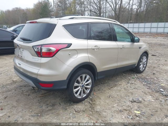 1FMCU0JD2HUC30884 Ford Escape Titanium