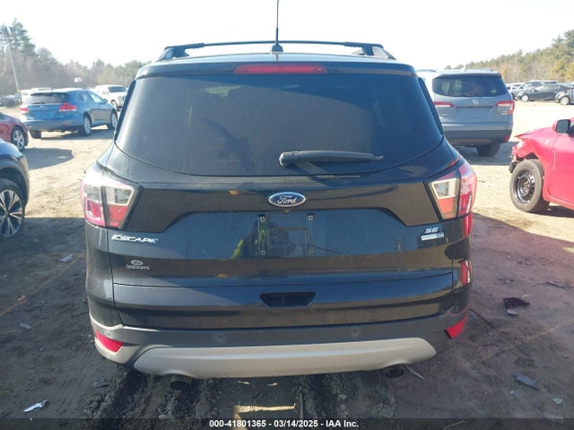 1FMCU9GD5HUC70341 Ford ESCAPE SE