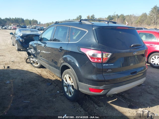 1FMCU9GD5HUC70341 Ford ESCAPE SE