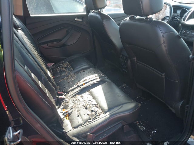 1FMCU9GD5HUC70341 Ford ESCAPE SE
