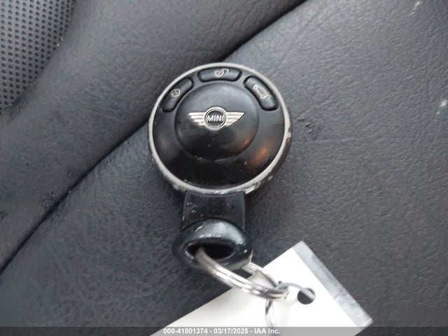 2008 MINI COOPER S WMWMF73538TT89952 Photo 10