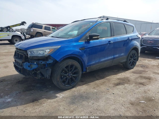 1FMCU9JD4HUE54811 Ford Escape Titanium