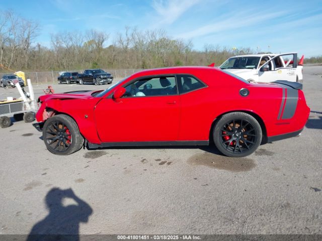 2C3CDZFJ9JH246522 Dodge Challenger 392 Hemi Scat Pack Shaker