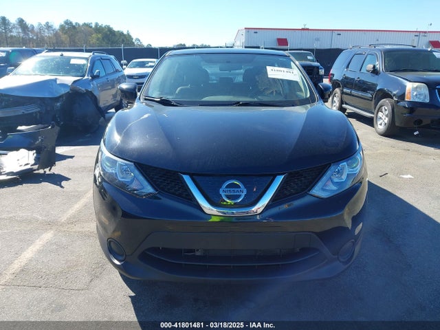 41801481 :رقم المزاد ، JN1BJ1CP7KW239326 vin ، 2019 Nissan Rogue Sport S مزاد بيع