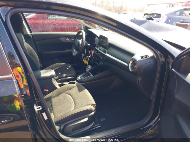 3KPF24AD9KE045316 KIA Forte Lxs