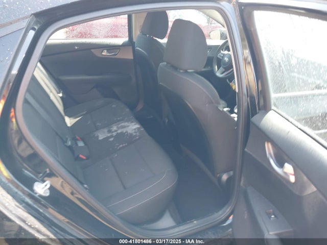 3KPF24AD9KE045316 KIA Forte Lxs