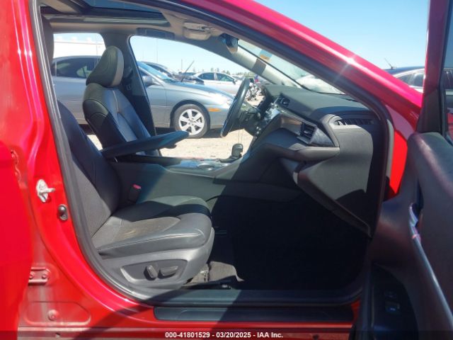 4T1B61HK6KU277861 Toyota CAMRY XSE