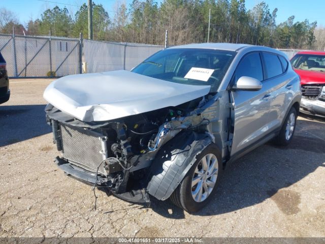 KM8J23A43LU235115 Hyundai TUCSON SE