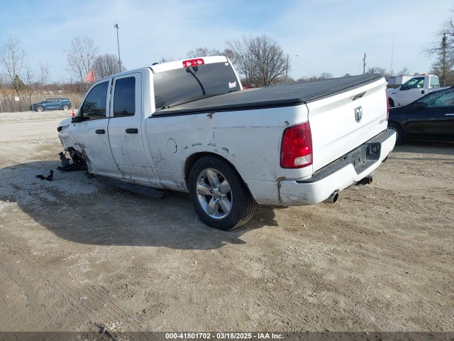 1C6RR7FT6JS328138 RAM 1500 Express  4x4 6'4 Box