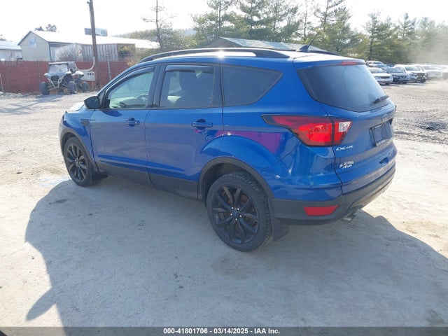 Ford ESCAPE SE 2019 1FMCU9GD7KUB44070 Image 3