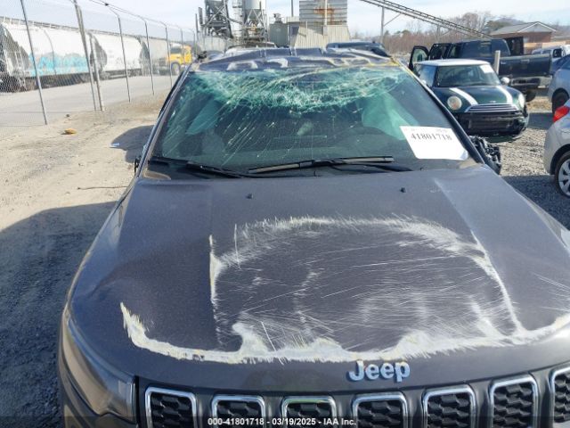3C4NJDBN0RT152329 Jeep Compass Latitude 4x4