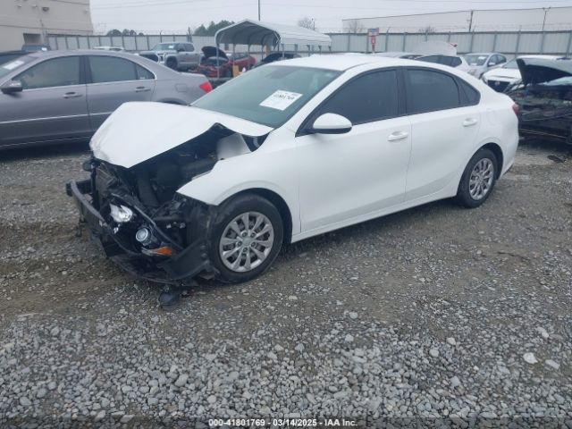 3KPF24AD5KE047970 KIA FORTE FE