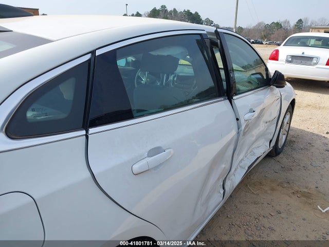 1G1ZC5ST9LF157751 Chevrolet Malibu Fwd 1fl