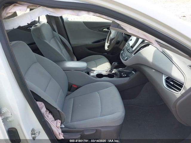 1G1ZC5ST9LF157751 Chevrolet Malibu Fwd 1fl
