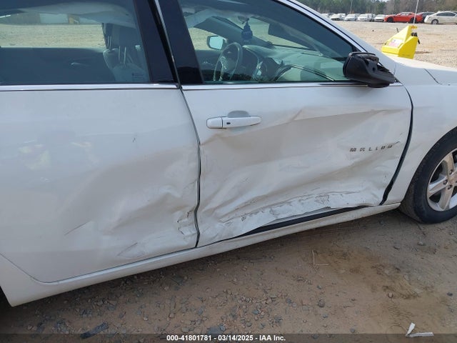 1G1ZC5ST9LF157751 Chevrolet Malibu Fwd 1fl
