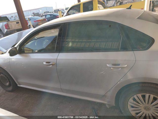 1VWAS7A31EC091234 Volkswagen Passat 1.8t S