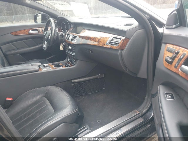 WDDLJ9BB3EA128785 Mercedes-Benz Cls 550 4matic