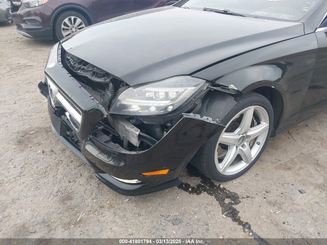 WDDLJ9BB3EA128785 Mercedes-Benz Cls 550 4matic
