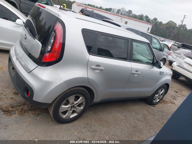 KIA Soul 2018 KNDJN2A24J7597339 Image 13
