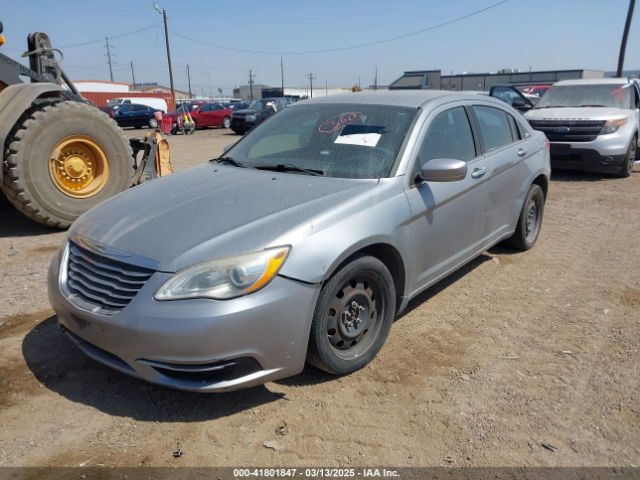 2013 CHRYSLER 200 1C3CCBAG2DN767678 Photo 1