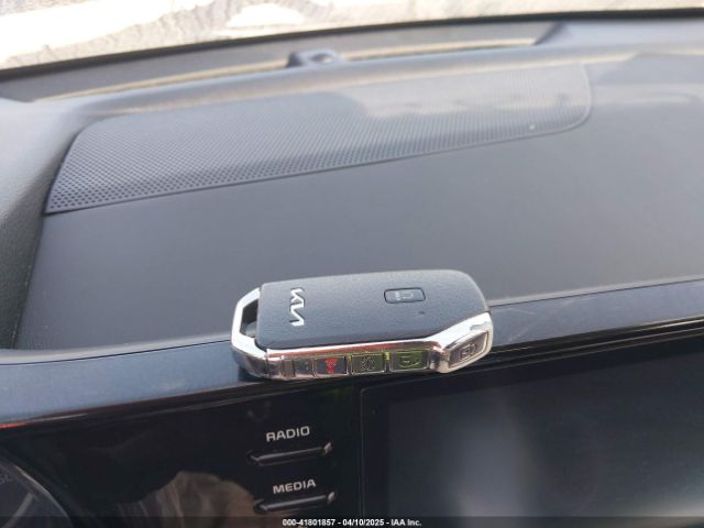2022 KIA K5 5XXG14J22NG090955 Photo 10