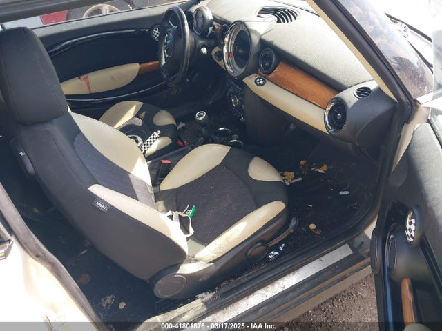 2012 MINI COOPER S CLUBMAN WMWZG3C52CTY31561 Photo 4