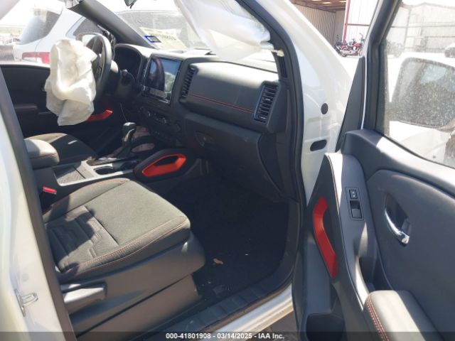 1N6ED1EKXRN651496 Nissan Frontier Pro-4x 4x4