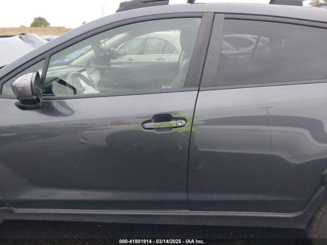 JF2GUADC2R8275723 Subaru Crosstrek Premium