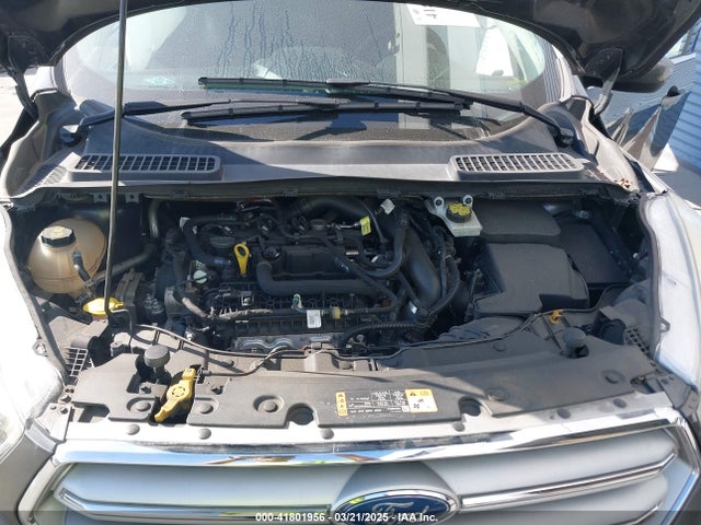 1FMCU0GD3KUA71923 Ford ESCAPE SE