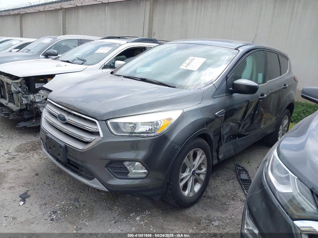 1FMCU0GD3KUA71923 Ford ESCAPE SE