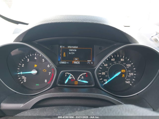 1FMCU0GD3KUA71923 Ford ESCAPE SE